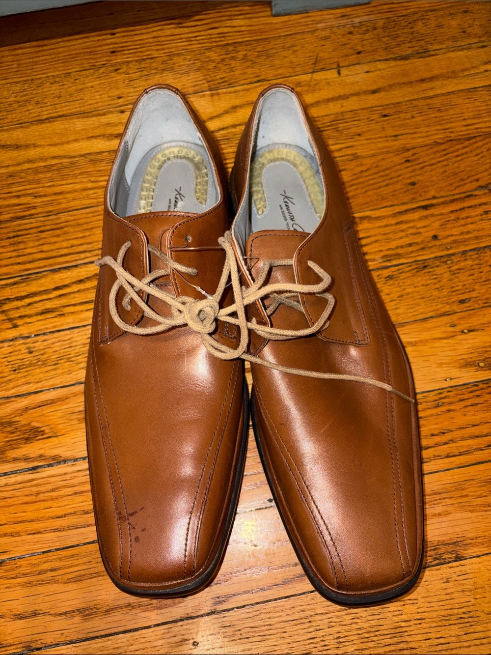 Kenneth Cole Smooth Brown Lace-Up Oxfords